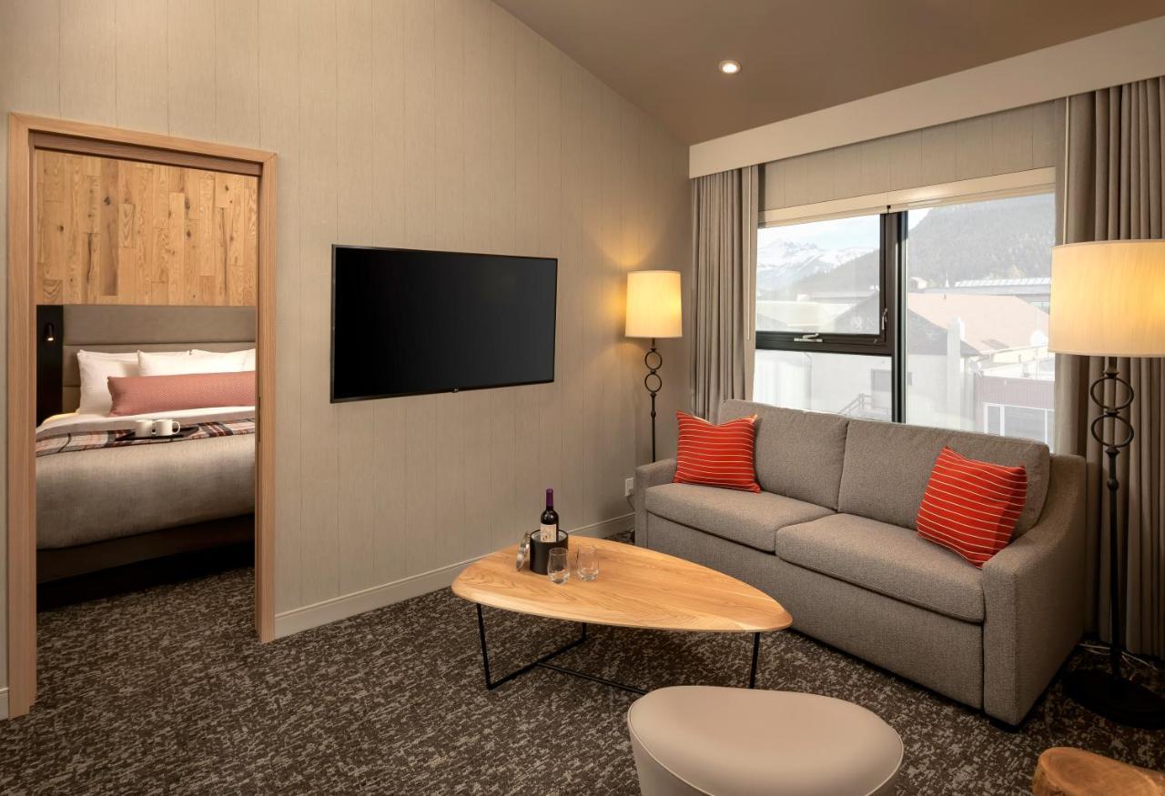 Peaks Hotel And Suites Banff Esterno foto