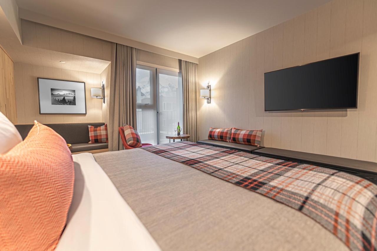 Peaks Hotel And Suites Banff Esterno foto