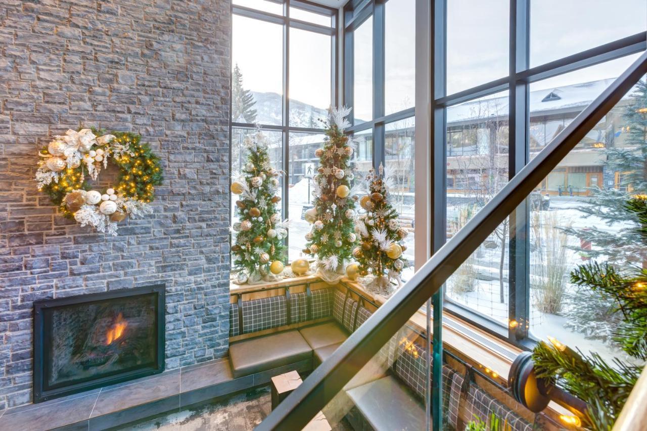 Peaks Hotel And Suites Banff Esterno foto